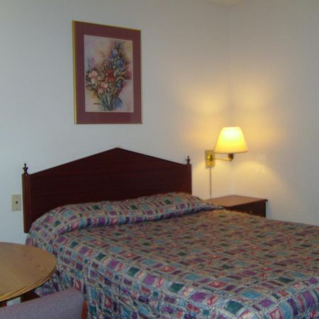 Molalla Stagecoach Inn Motel מראה חיצוני תמונה