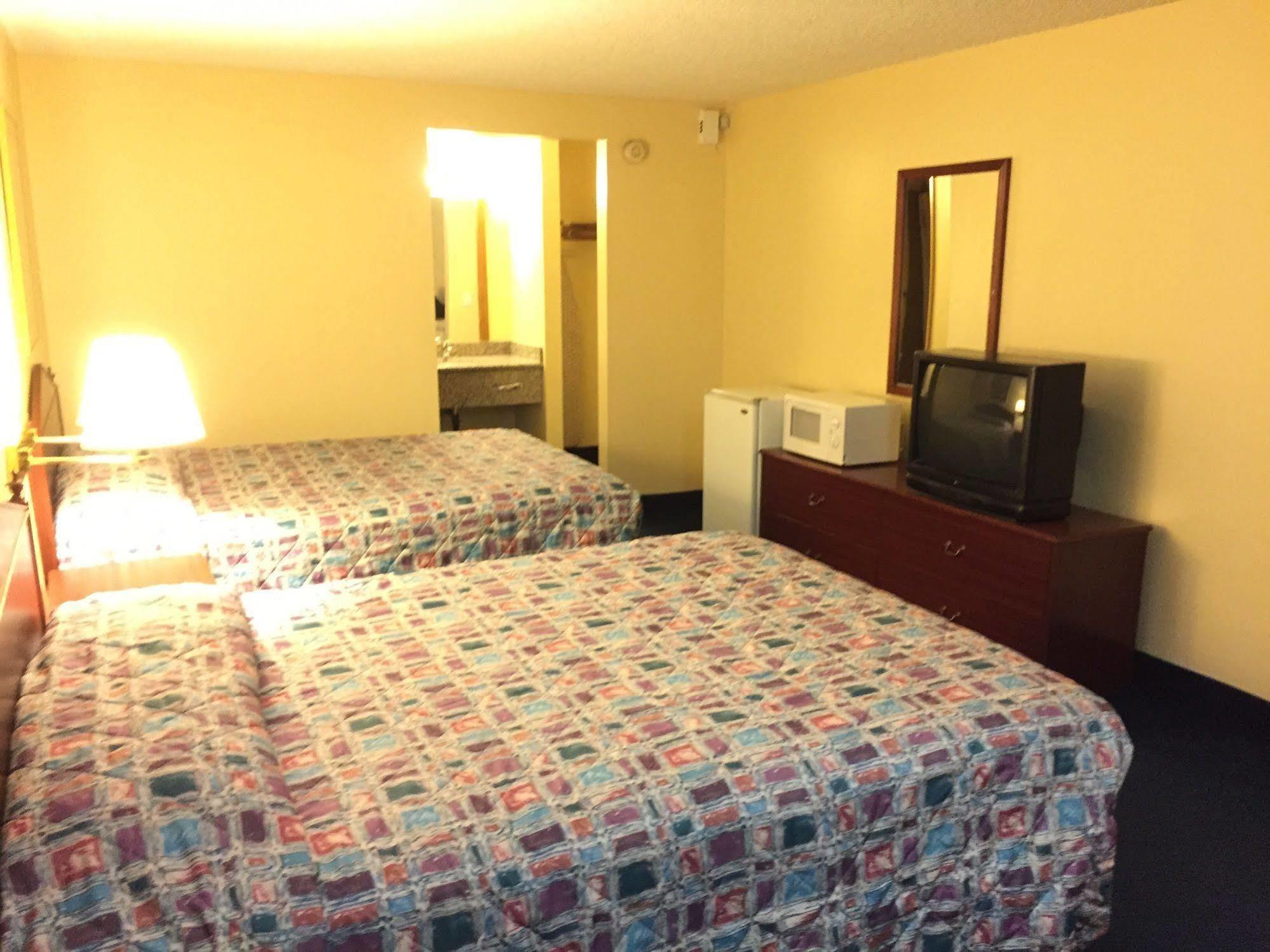 Molalla Stagecoach Inn Motel מראה חיצוני תמונה